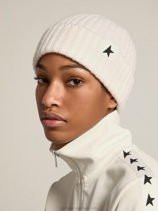 hombres gorro de lana blanca con estrella negra en contrasteGolden Goose 02H6376