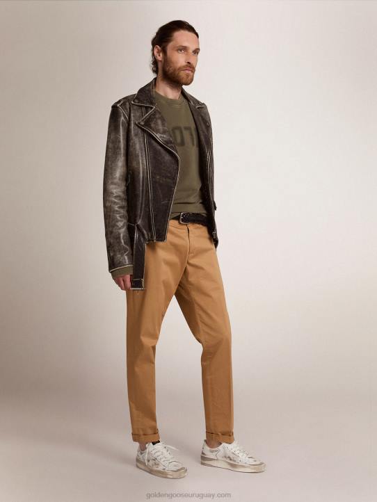 hombres Sudadera de la colección verde oliva con tratamiento envejecido y letras doradas en la parte delantera 02H6713
