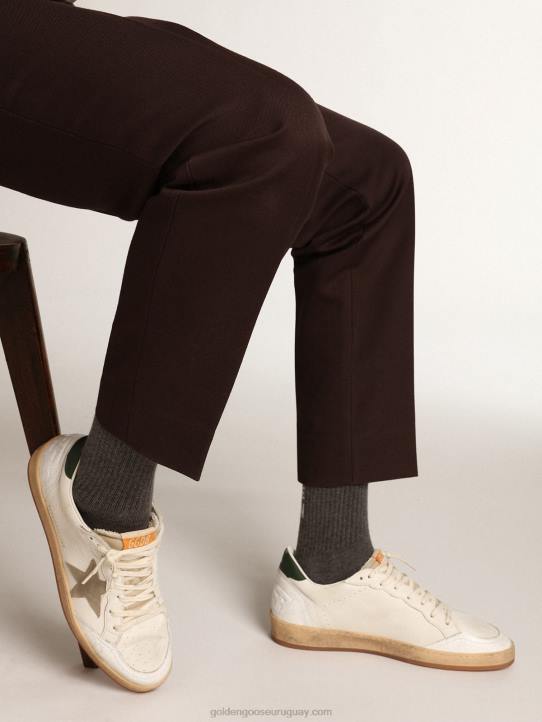 hombres Zapatillas Ball Star de napa blanca con estrella de ante gris tórtola y refuerzo del talón de piel verde oscuroGolden Goose 02H6529