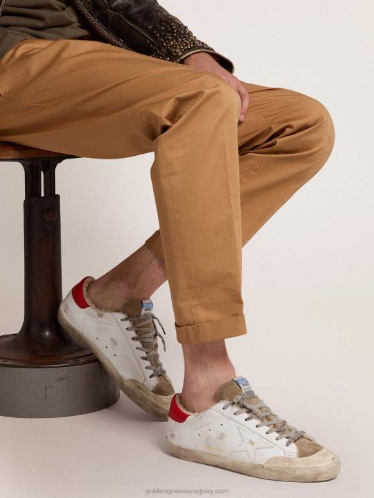 hombres zapatillas super-star con refuerzo de cuero rojo en el talón y forro de borregoGolden Goose 02H6591