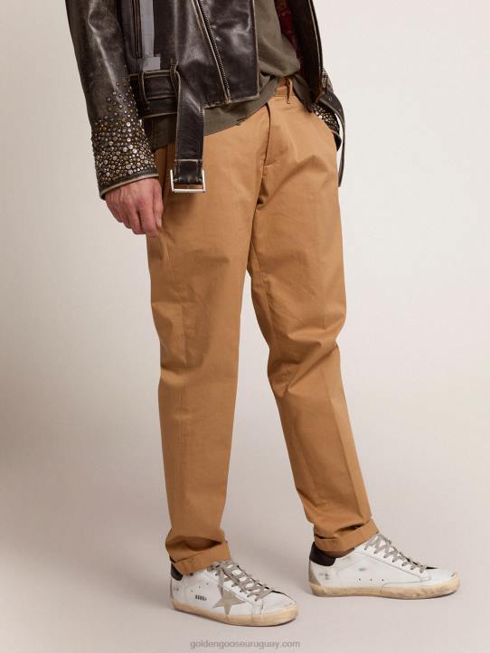 hombres zapatillas super-star con refuerzo negro en el talón y letras con tachuelas de metalGolden Goose 02H6581