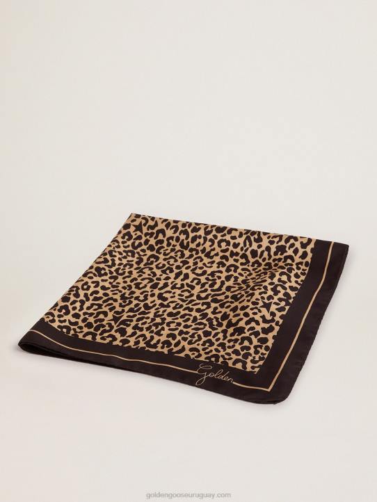 mujer bufanda de la colección en negro con estampado de leopardoGolden Goose 02H6316