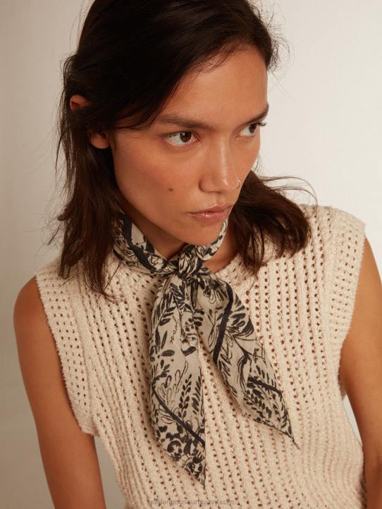 mujer pañuelo blanco hueso con estampado de toile de jouy en contrasteGolden Goose 02H6355