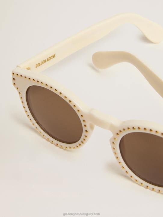 mujer sunframe estilo cameron panthos con marco blanco tachuelas doradas y detalles doradosGolden Goose 02H6331