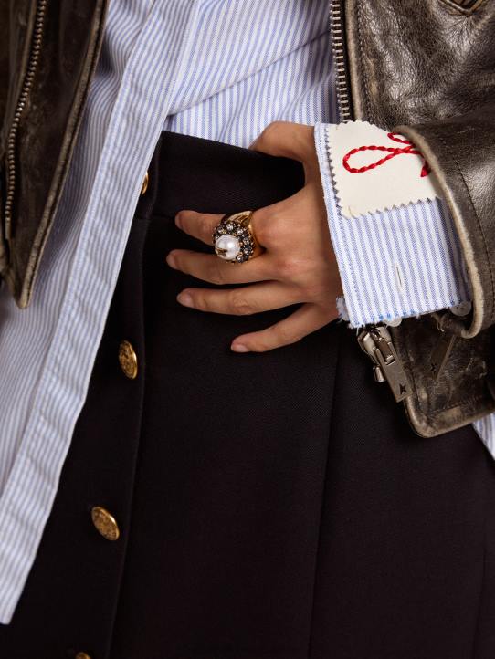 mujer anillo en color oro viejo con abalorio decorativo y cristalesGolden Goose 02H6400
