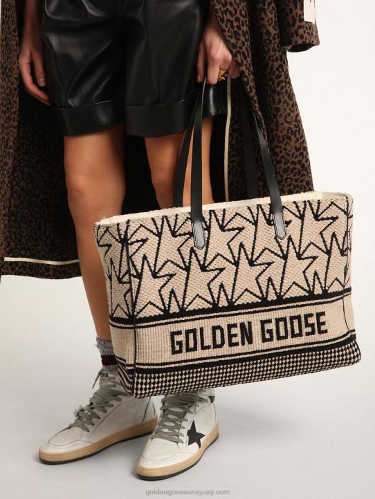 mujer bolso east-west california de lana jacquard blanco leche con monogramas negros en contrasteGolden Goose 02H6461