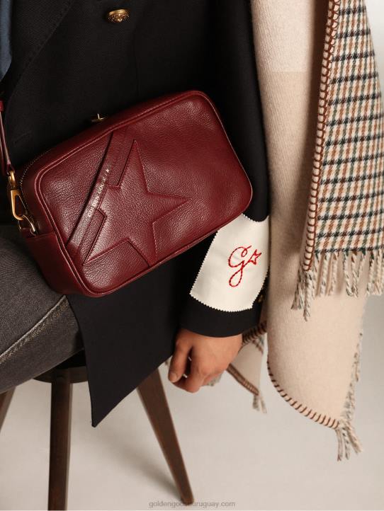 mujer Bolso estrella de piel color burdeos con estrella tono sobre tonoGolden Goose 02H6442