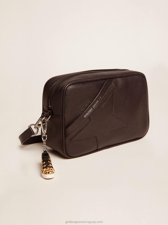 mujer bolso estrella negro elaborado en piel martilladaGolden Goose 02H6451
