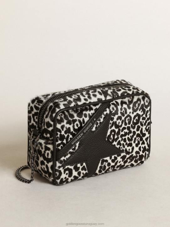 mujer bolso mini estrella de piel de potro con estampado de leopardo en blanco y negro con estrella de piel negraGolden Goose 02H6459