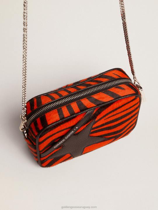 mujer bolso mini estrella de piel de potro naranja con estampado de tigre y estrella de piel negraGolden Goose 02H6462