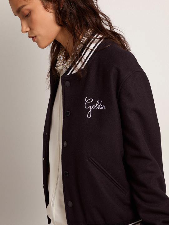 mujer cazadora bomber de lana azul oscuro con detalles blancos en contrasteGolden Goose 02H61028