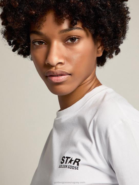 mujer camiseta blanca de la colección star con logo y estrella en contraste en negroGolden Goose 02H6953