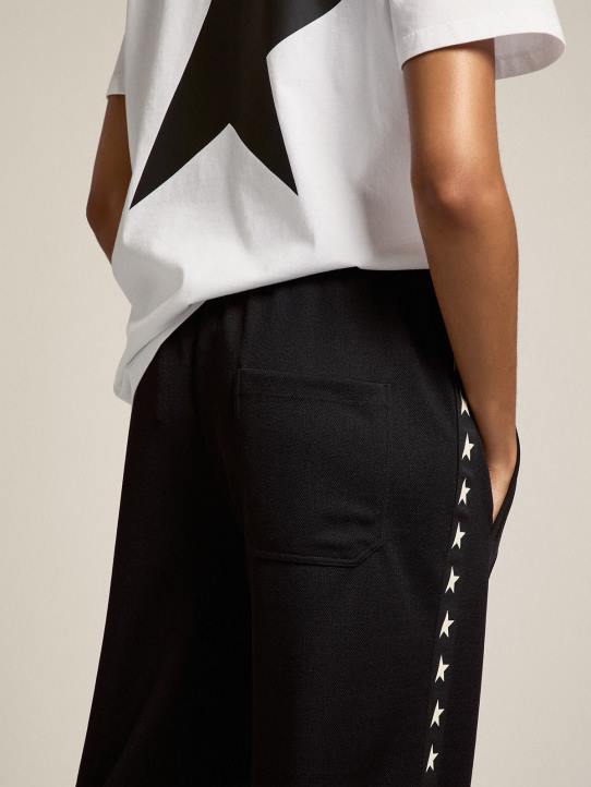 mujer joggers negros con estrellas blancas en los costadosGolden Goose 02H61057