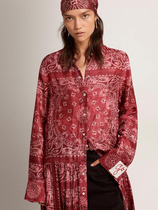 mujer vestido camisero de la colección en color burdeos con estampado paisleyGolden Goose 02H61023