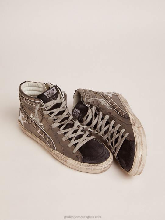 mujer zapatillas deportivas con empeine de piel laminada plateada y tachuelas en forma de estrellaGolden Goose 02H6108