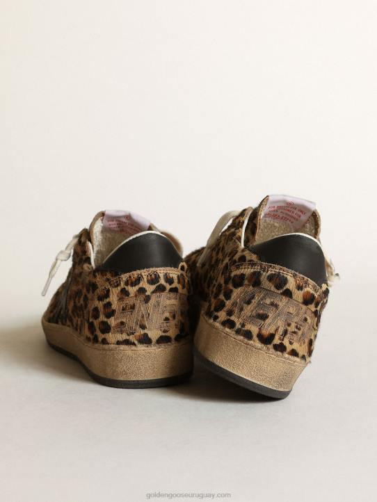 mujer estrella de bola de piel de potro con estampado de leo estrella de cuero negro y refuerzo en el talónGolden Goose 02H6268
