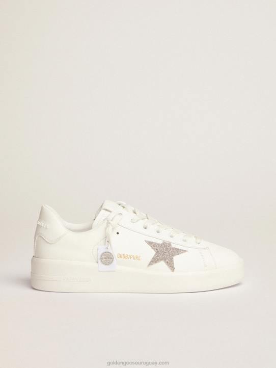 mujer purestar de piel blanca con estrella de cristal de swarovski plateadaGolden Goose 02H697