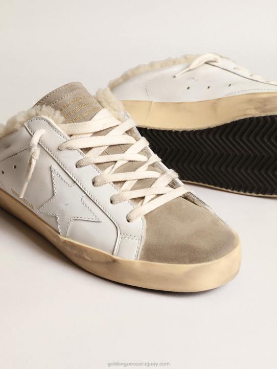 mujer zuecos super-star con estrella de piel blanca y forro de borregoGolden Goose 02H6238