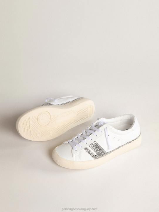 mujer Yatay modelo 1b zapatillas sostenibles con parte superior de base biológica blanca y purpurina reciclada plateada.Golden Goose 02H6168