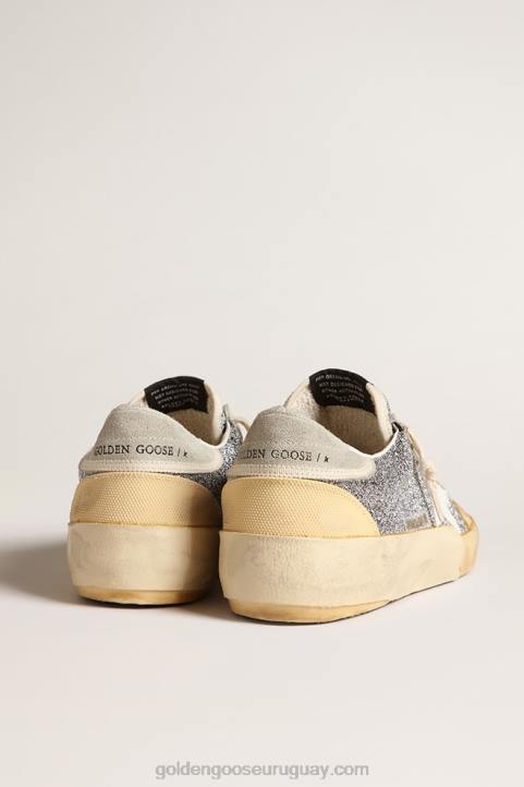 mujer Super-Star Lab con estrella blanca y parte superior con purpurina de Swarovski.Golden Goose 02H6140