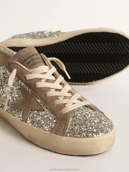 mujer superestrella en purpurina platino con estrella de ante gris palomaGolden Goose 02H6196