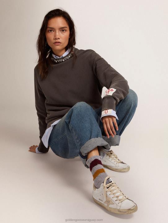 mujer zapatillas deportivas Super-Star con foxing dorado brillante y letras con tachuelas de metalGolden Goose 02H660