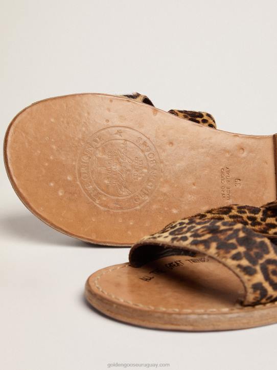 mujer sandalias margaret planas de piel de potro con estampado de leopardoGolden Goose 02H6437