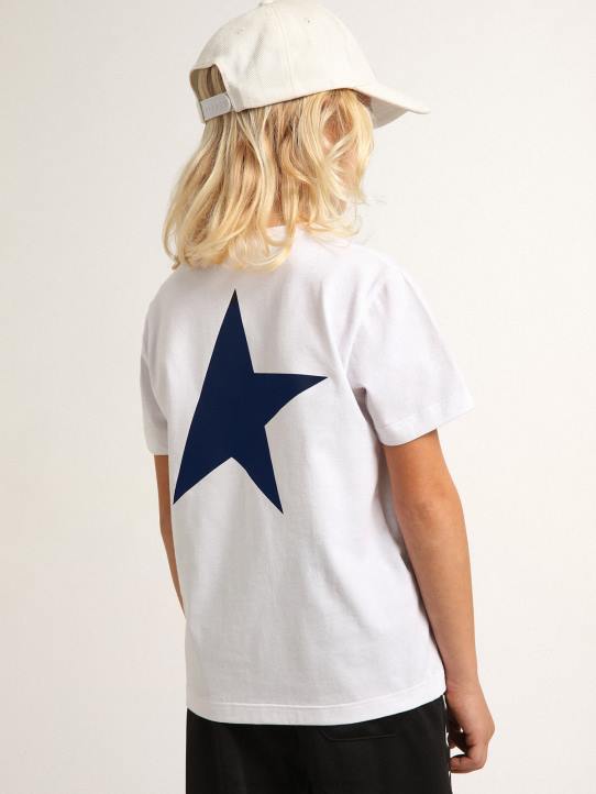 camiseta de niño blanca con logo y estrella en contraste azul oscuroGolden Goose 02H6893